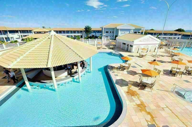 Lacqua Di Roma Com Piscina De Ondas Junior Daire Caldas Novas Dış mekan fotoğraf